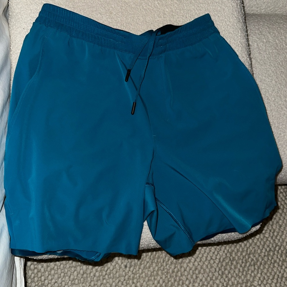 Lululemon shorts size M